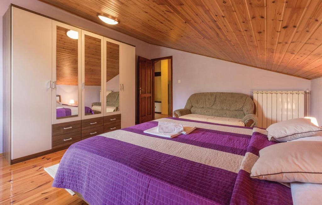 Sea Heaven Apartment Ровин Екстериор снимка